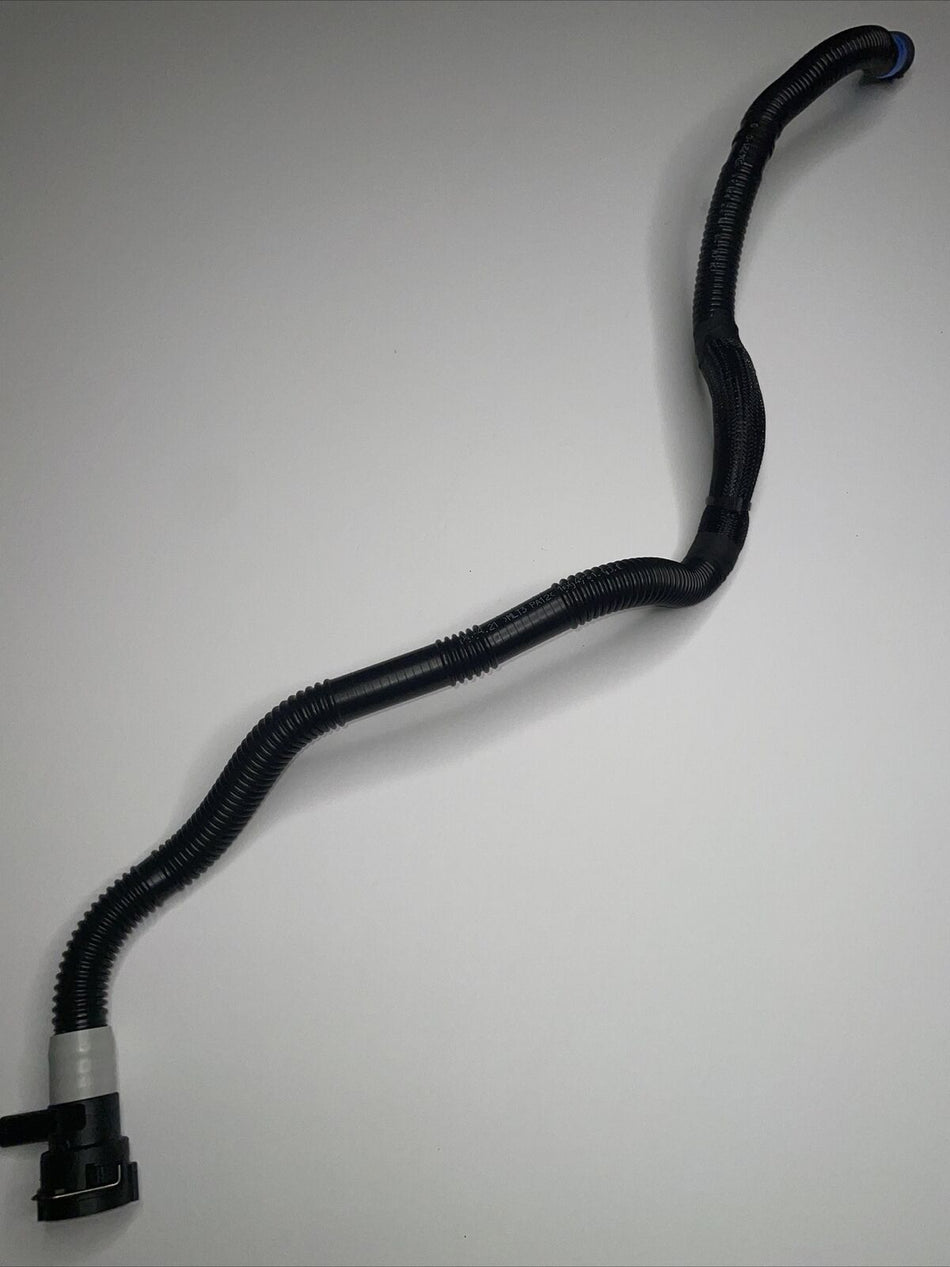 Tesla model Y coolant hose 1504721-00-D