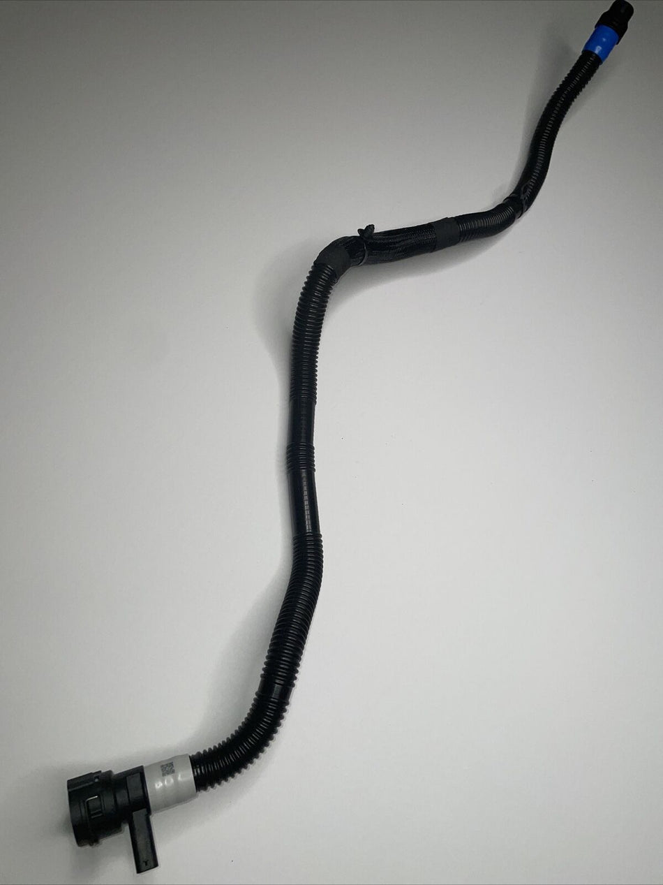 Tesla model Y coolant hose 1504721-00-D