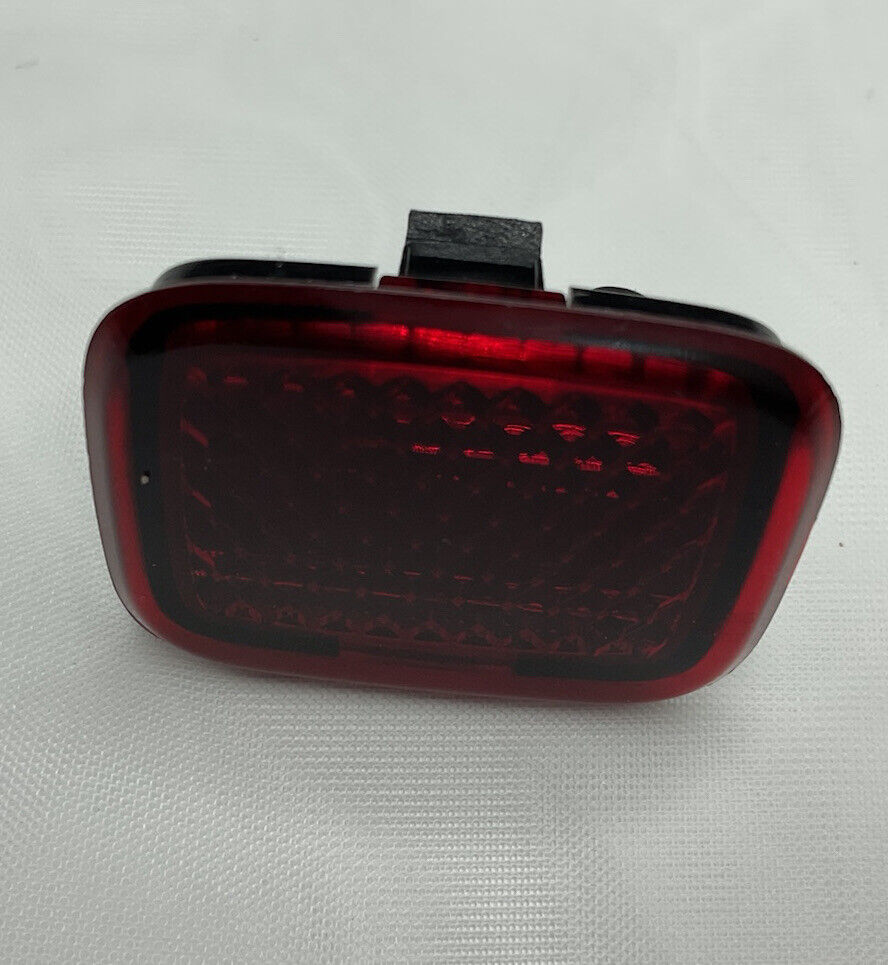 Tesla Model 3 | Y Front Right Hand Passenger Reflector Light Lamp 1085105-00-E